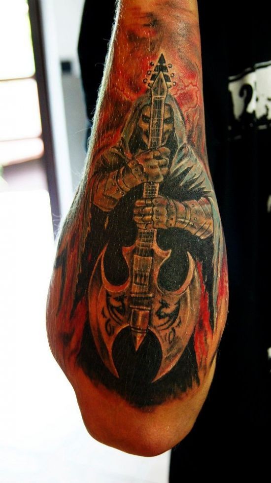 sensenmann mit schwert unterarm tattoo tattooimages biz sensenmann mit schwert unterarm tattoo tattooimages biz