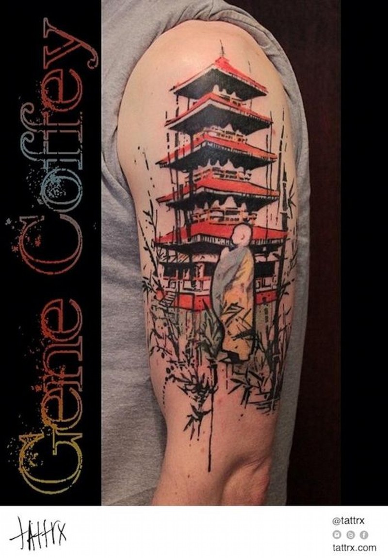 Hausgemachtes buntes Schulter Tattoo mit altem Tempel und Mönch