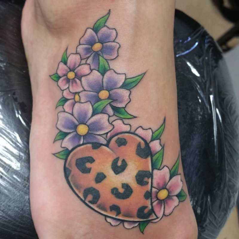 Tattoo Herz Blumen